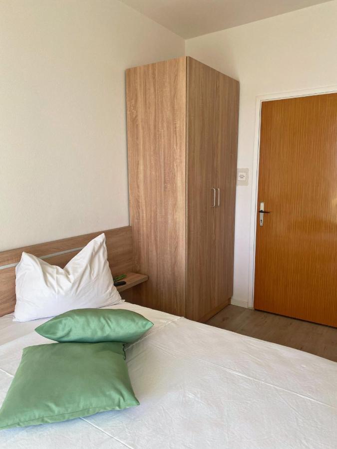 The Manzoni Family 2 Hotell Punat Exteriör bild