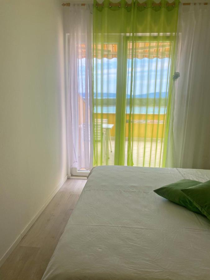The Manzoni Family 2 Hotell Punat Exteriör bild
